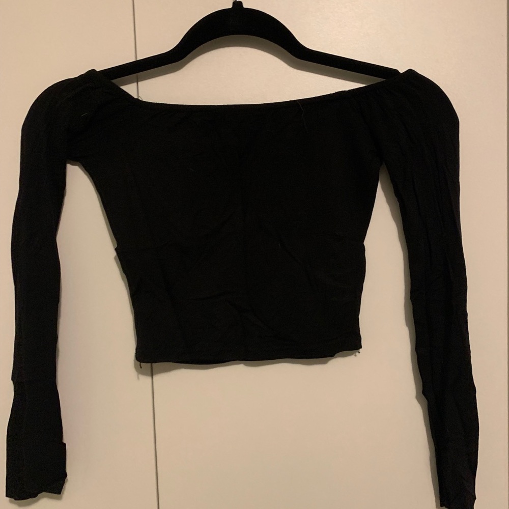 NWOT Boohoo Off the Shoulder Crop Top